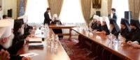 Синод УПЦ (МП) звернувся до духовенства та вірних з роз’ясненням позиції Церкви щодо Парламентських Синод УПЦ (МП) звернувся до духовенства та вірних з роз’ясненням позиції Церкви щодо Парламентських